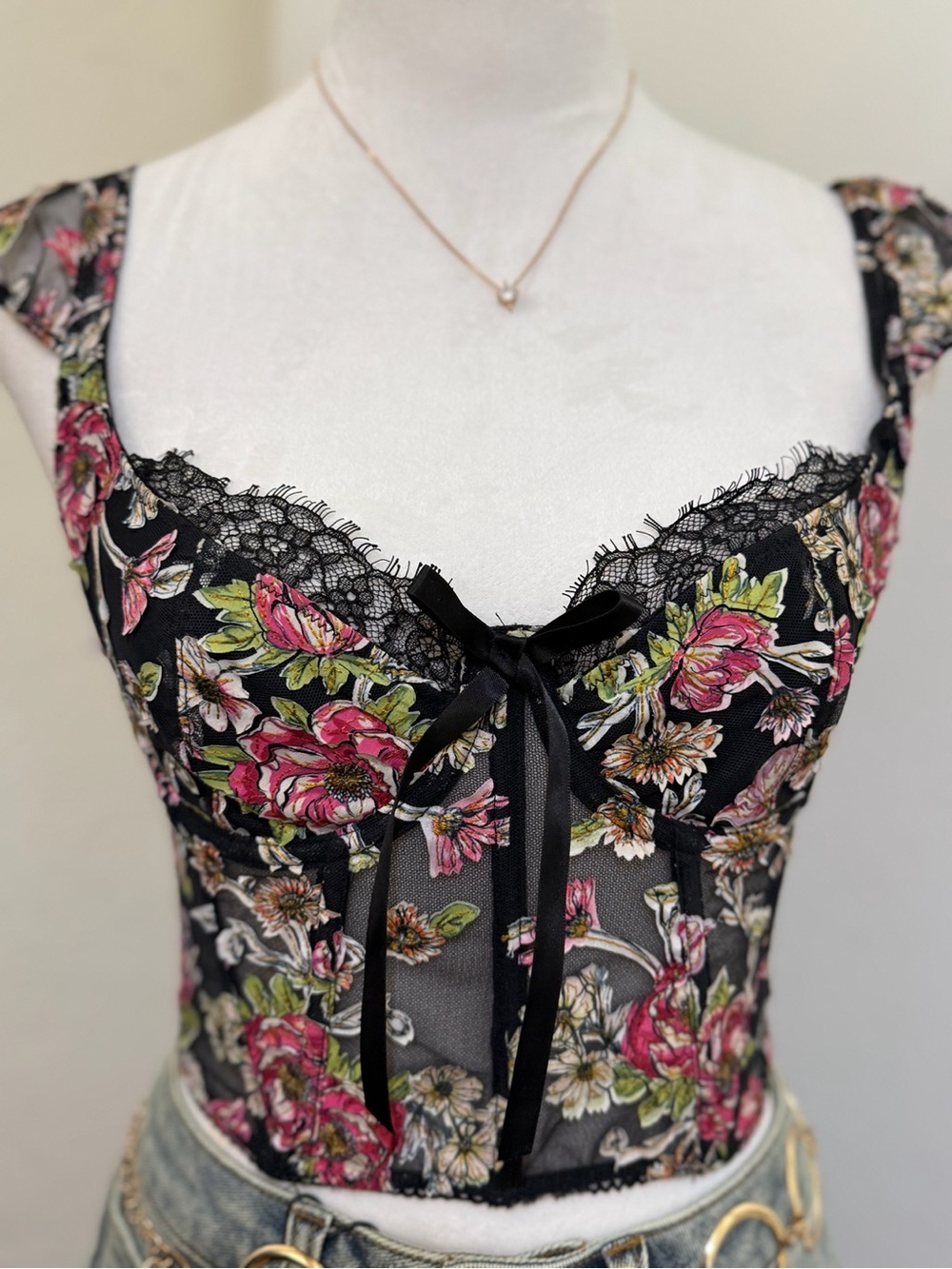 Victoria’s Secret Dream Angels Floral Mesh Lace Corset Bustier Top 32D - Picture 3 of 6